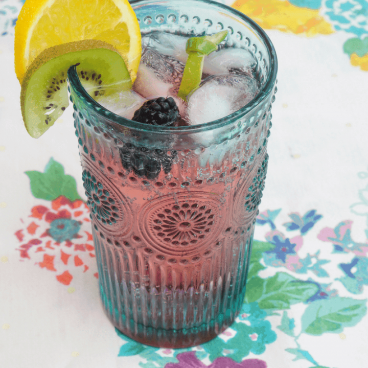 Blackberry Kiwi Cocktail