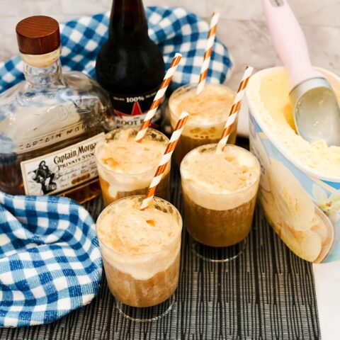 Alcoholic Root Beer Floats: Easy Boozy Rum Drinks » Sunny Sweet Days