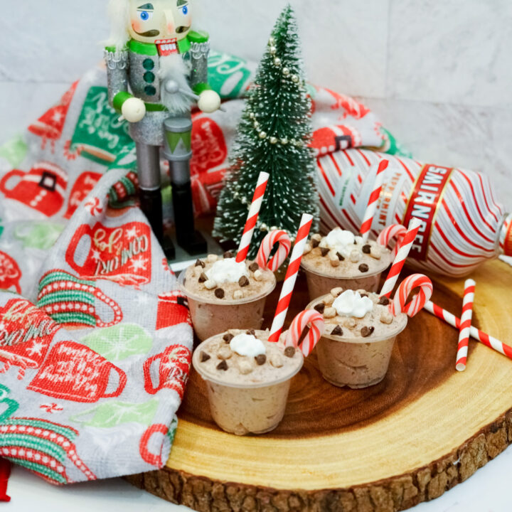 Hot Cocoa Pudding Shots