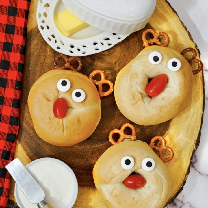 Holiday Bagel Board