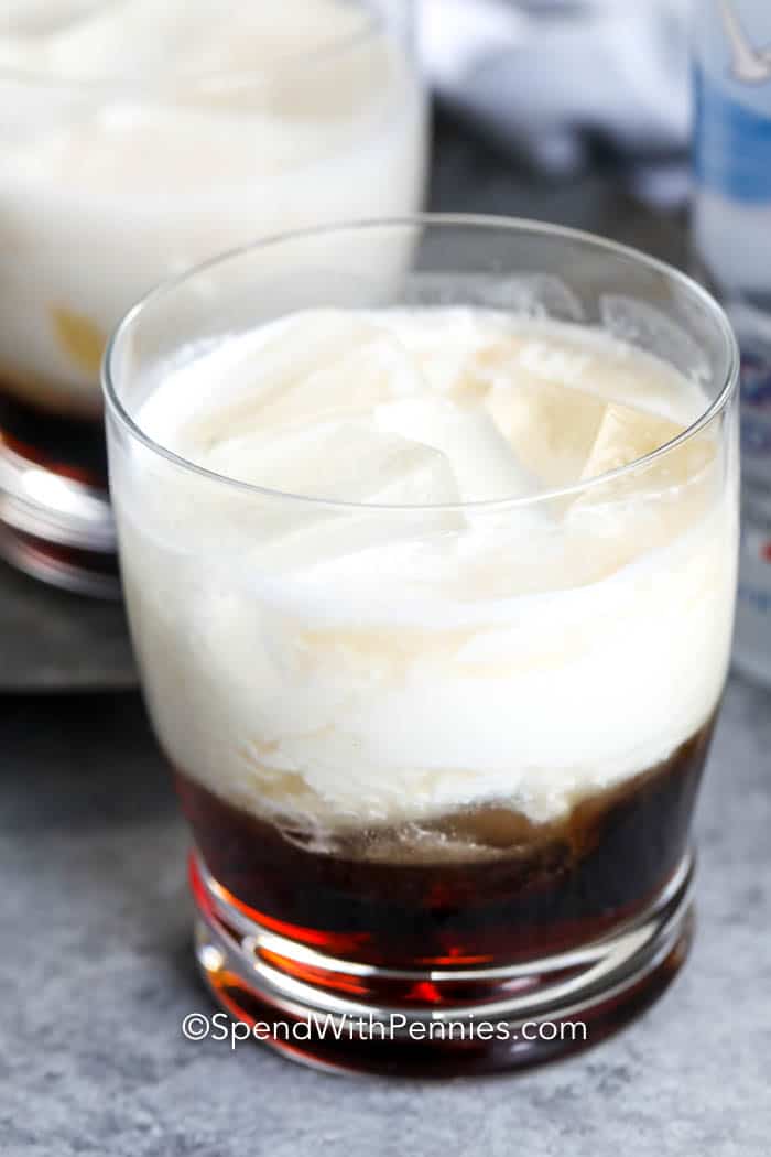 Image for White Russian Cocktail {3 Simple Ingredients!}