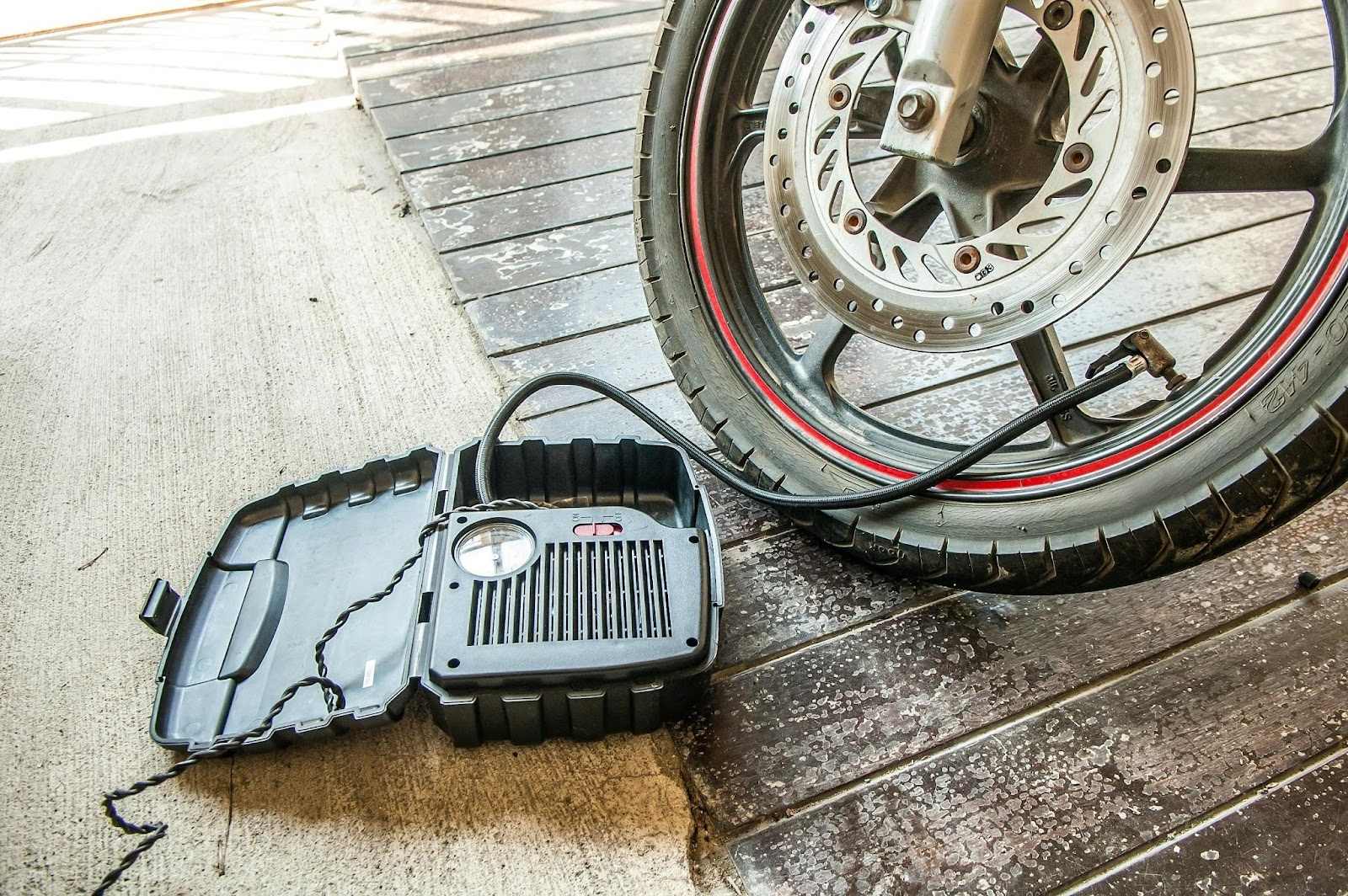 Why An Electric Bike Pump Is A Must-Have Tool For Every Rider