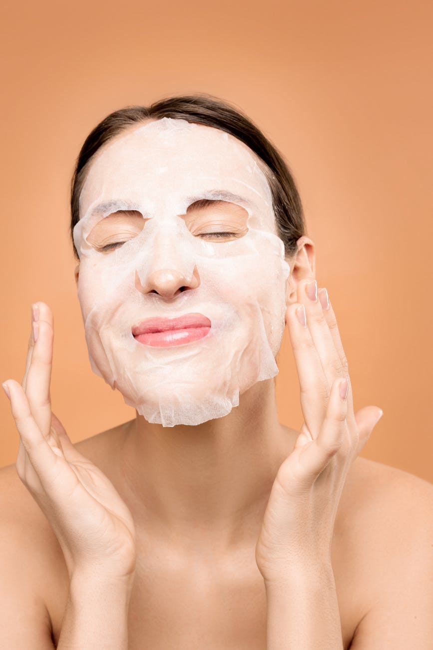 woman with white face mask