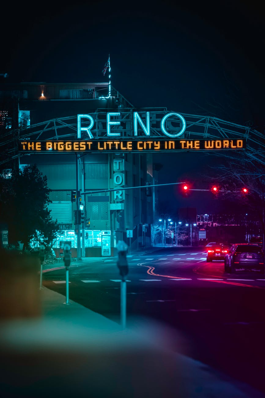 city street in reno at night